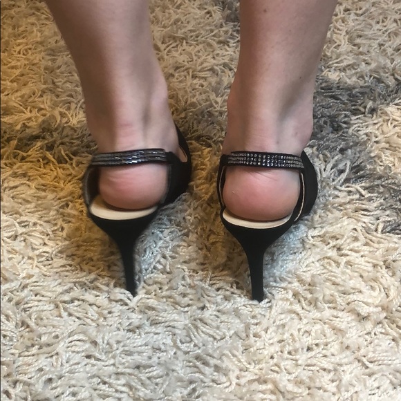 Classy - Picture 3 of 5